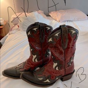Ladies western boots, brown with red and white